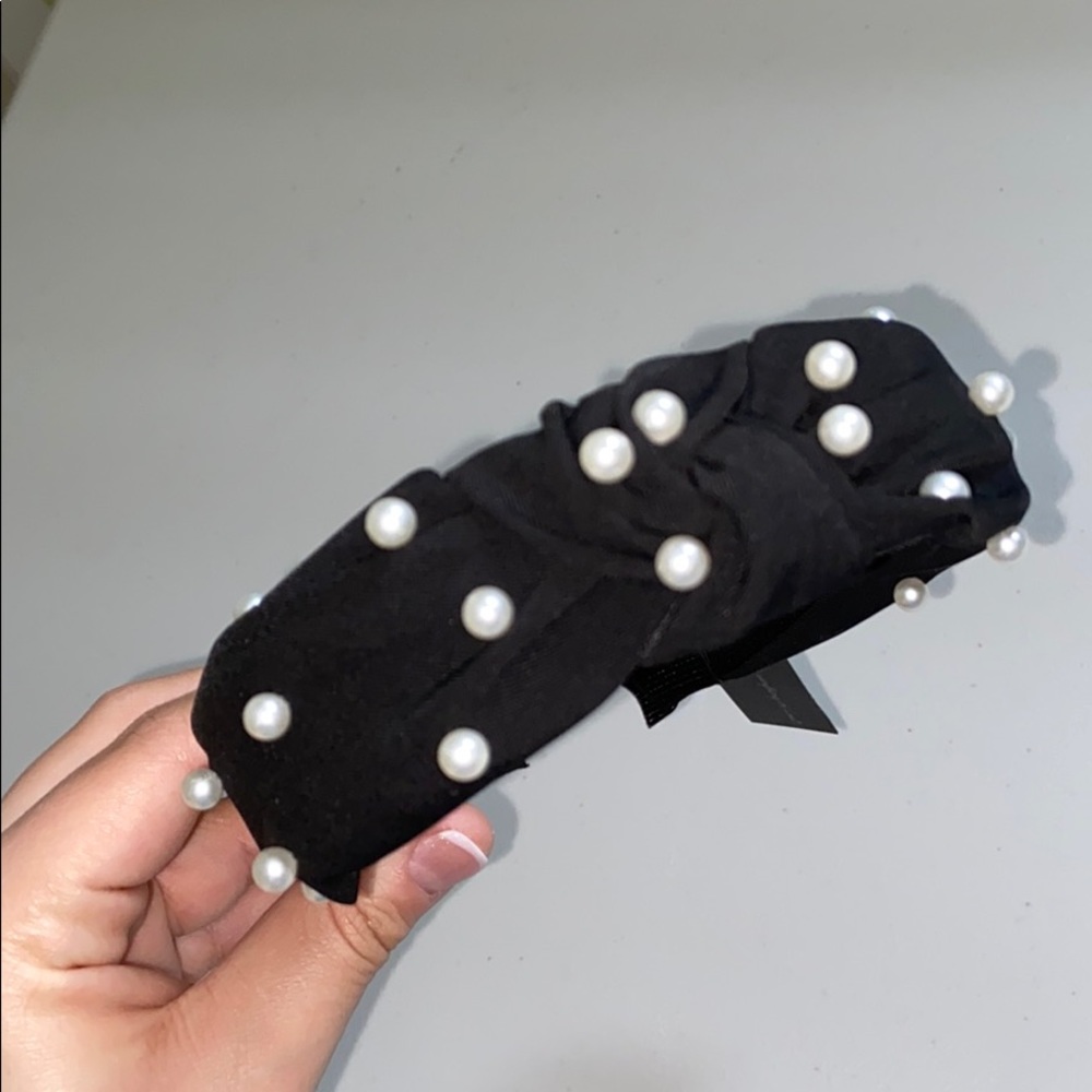 Pearl Knotted Headband